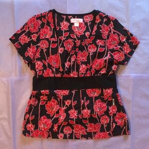 Koi Audrey Floral Scrub Top Size Small